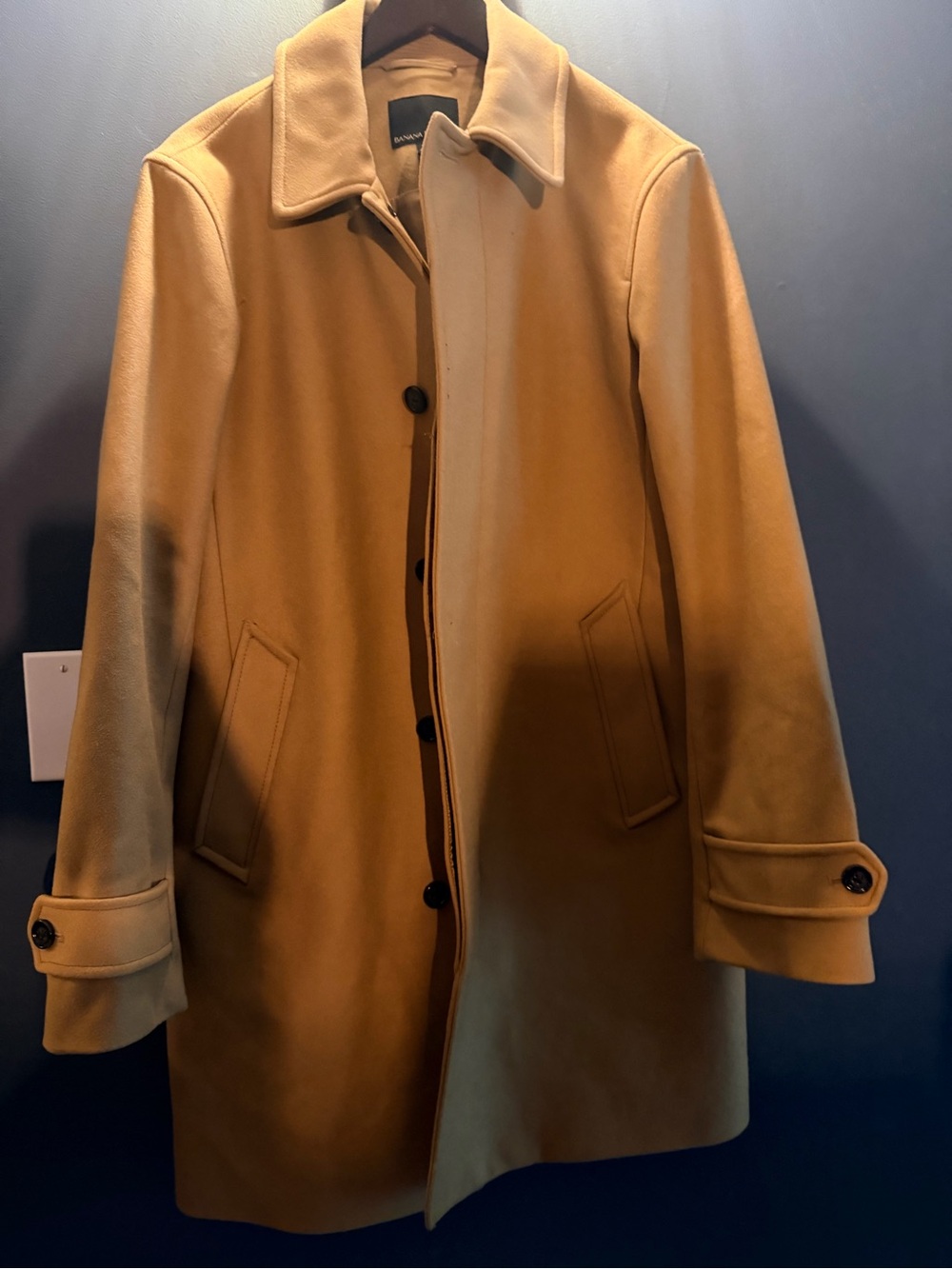 Men’s Camel Single-Breasted Wool Coat